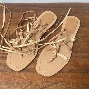 Pilcro Women's Beige and Cream Lace-Up Sandals